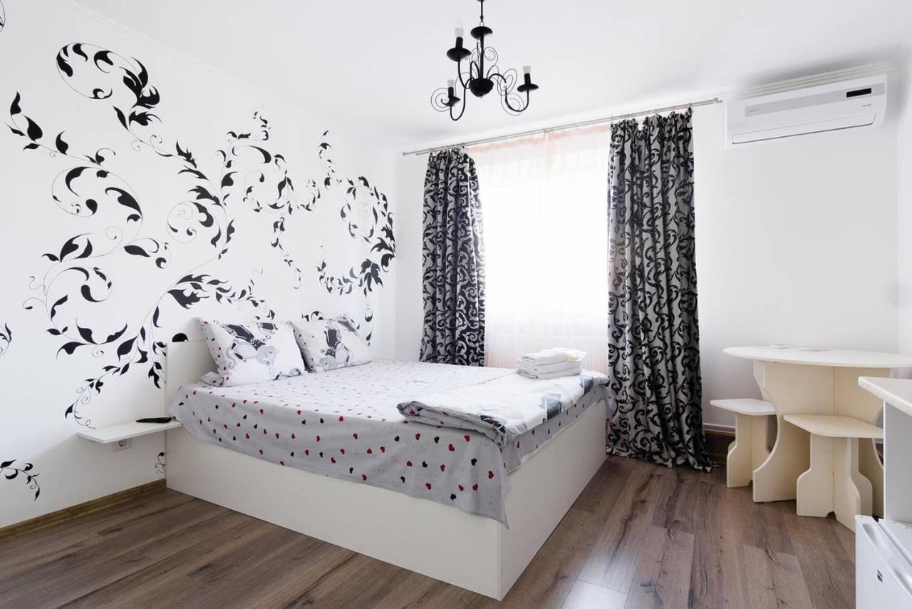 Rest Time Apartments Odesa Exterior foto